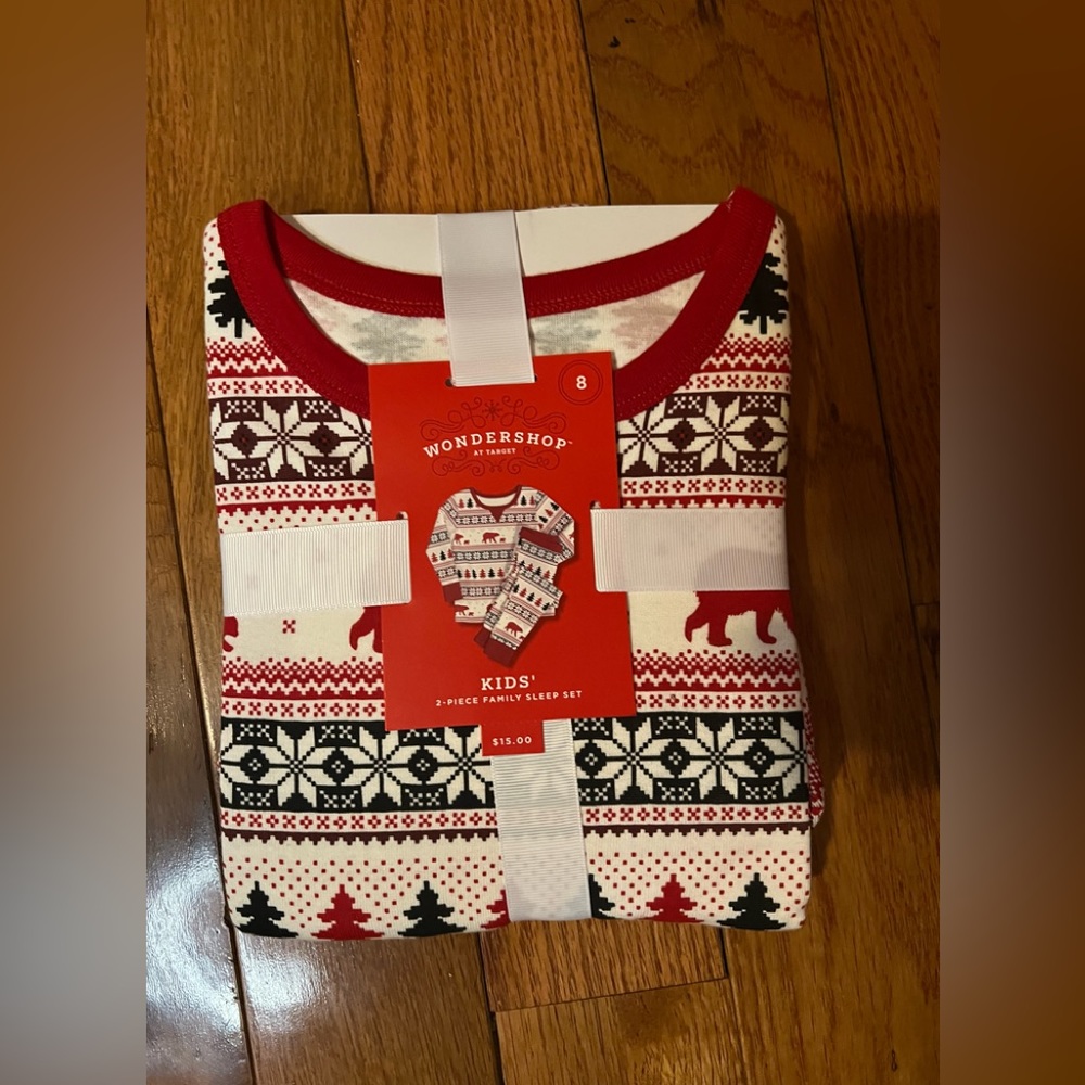 KIDS PAJAMAS (8)